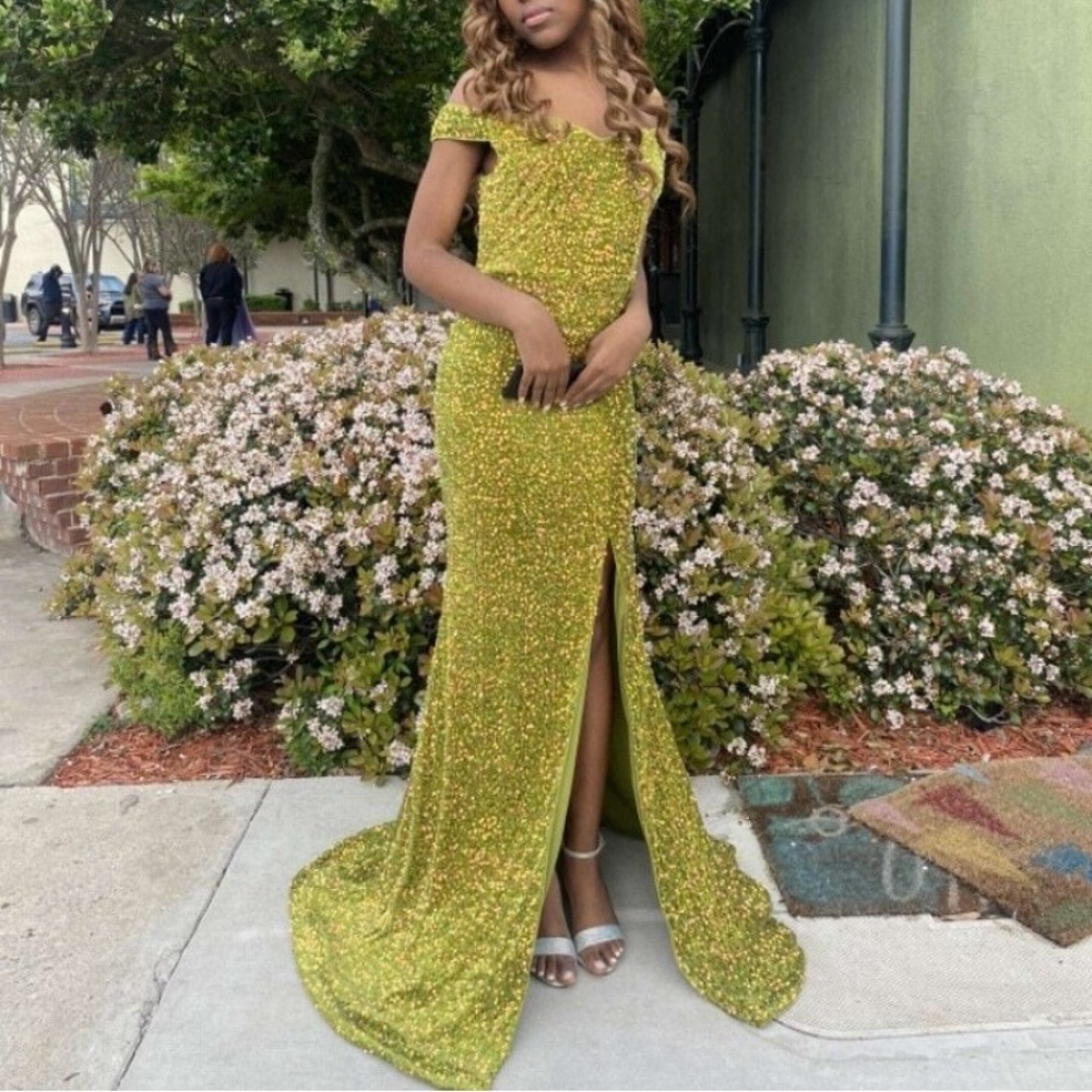 Off shoulder split thigh sequin formal dress